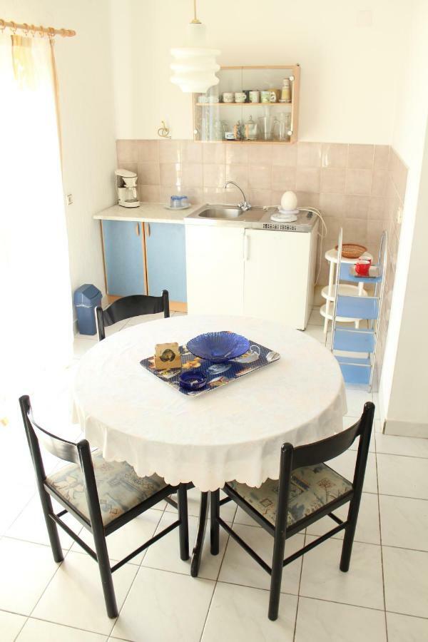 Tribunj Apartmani Екстер'єр фото